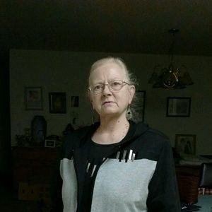 Meet your Posher, Deborah